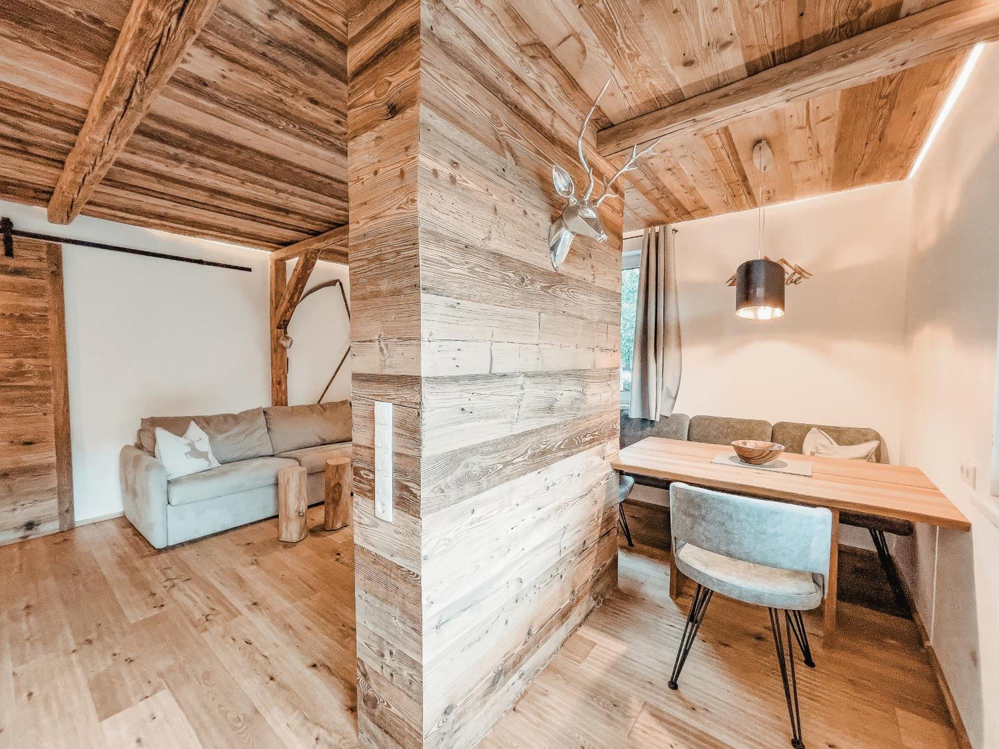 Oldwood Chalet - Balcony & Car Park By Alpenluxus Appartements Fügen Esterno foto